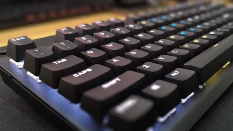 Corsair k60 pro tkl 01