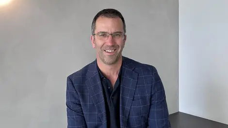 Greg round