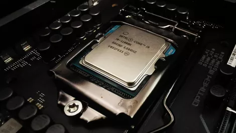 I9