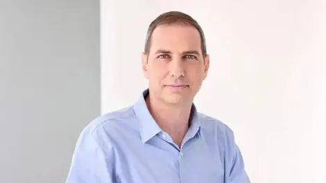 Omer headshot