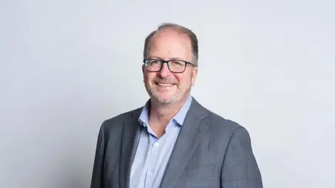 Tim headshot